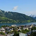 Haus Altenberger By We Rent, Summercard Included Апартаменти *