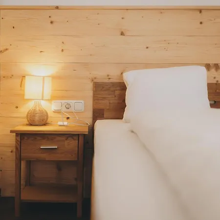 아파트 Haus Altenberger By We Rent 젤암제